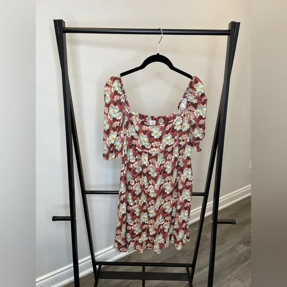 aritzia wilfred floral dress - Picture 1 of 5
